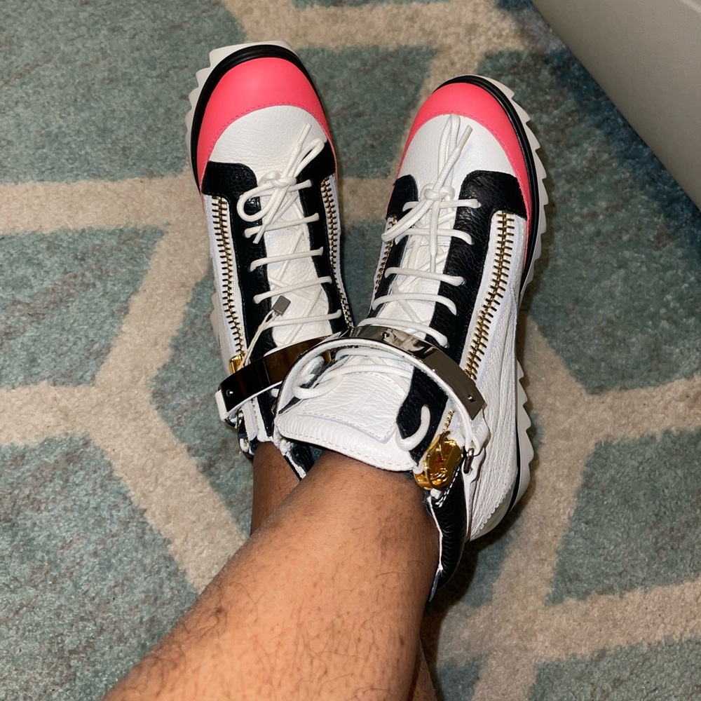Giuseppe Zanotti sneakers